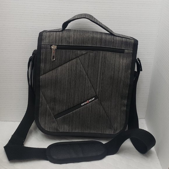 Swiss Gear Bag - Picture 1 of 15